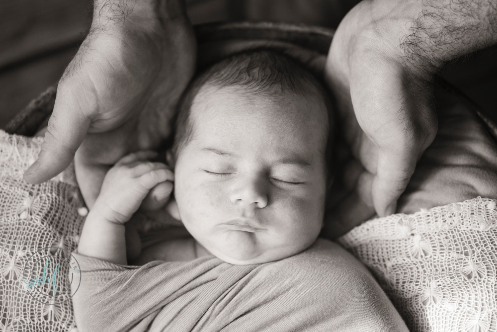 newborn Theo