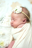 newborn Amelia