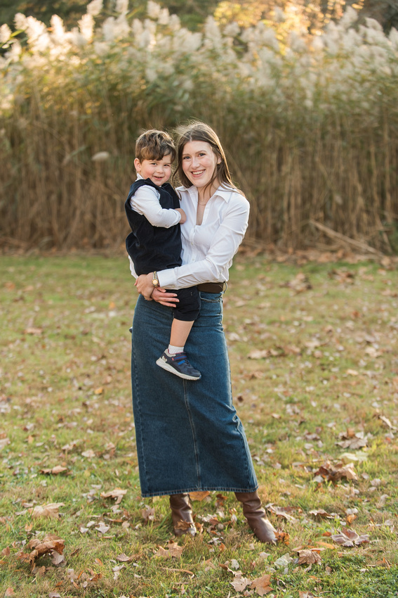 The Willows golden hour family session 2024