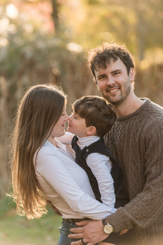 The Willows golden hour family session 2024