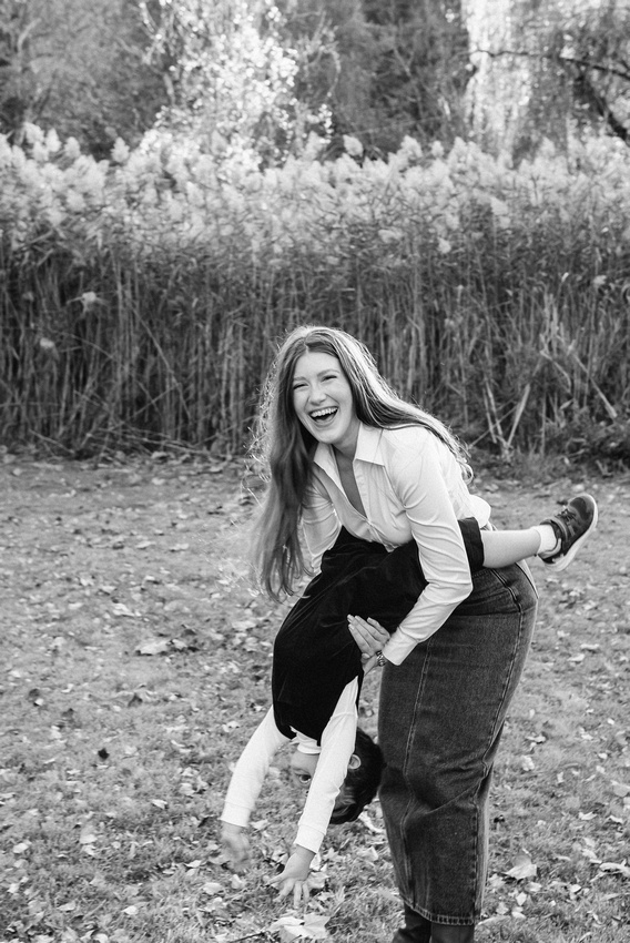 The Willows golden hour family session 2024